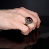 МУЖСКОЕ СЕРЕБРЯНОЕ КОЛЬЦО 925 ПРОБЫ С ОВАЛЬНЫМ КРАСНЫМ ЦИРКОНИЕМ