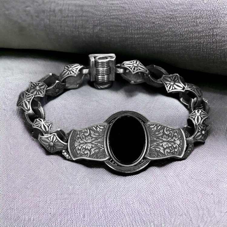 925 STERLING SILVER MEN'S BRACELET WITH ONYX STONE