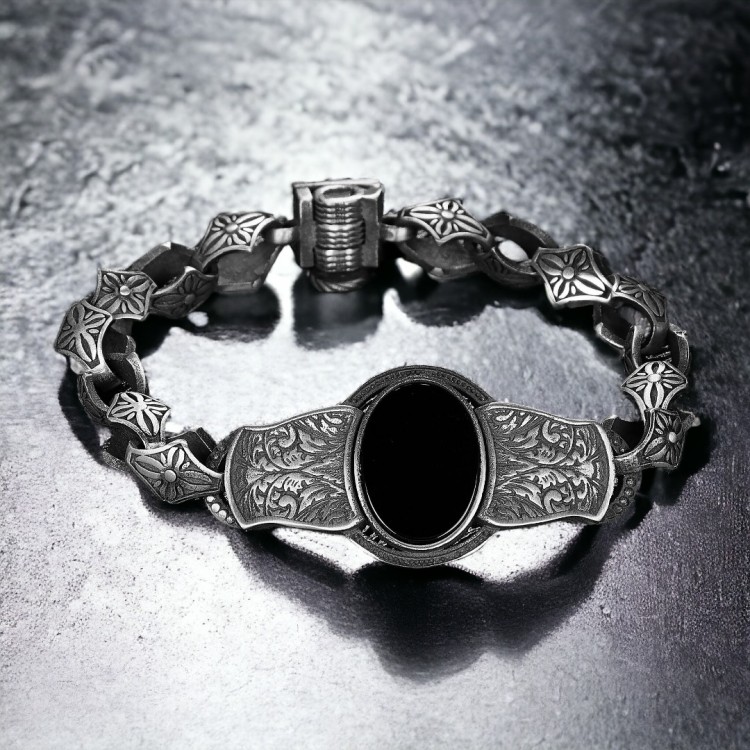 925 STERLING SILVER MEN'S BRACELET WITH ONYX STONE