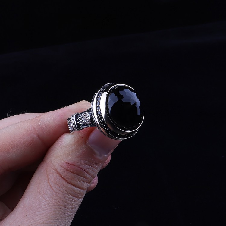 925 STERLING SILVER MEN'S RING WITH ROUND BLACK ZIRCON STONE